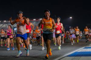 BIB: 23273, 20914
                            <button type="button" onclick="openModal(22979607)" class="btn btn-primary btn-sm float-right btn-popup" data-toggle="modal" data-target=".modal-high-quality">
                        <i class="fas fa-shopping-cart"></i> Add to Cart
                    </button>
                                            <button type="button" onclick="isThisMe(22979607, true)" class="btn btn-success btn-sm float-right btn-popup btn-isme hidden" data-toggle="tooltip" data-placement="bottom" title="นี่คือรูปของคุณใช่ไหม คลิกที่นี่เพื่อเอาเข้าอัลบั้ม">
                        <i class="fas fa-plus"></i> Add to album
                    </button>
                    <button type="button" onclick="isThisMe(22979607, false)" class="btn btn-warning btn-sm float-right btn-popup btn-isnotme hidden">
                        <i class="fas fa-ban"></i> Remove from album
                    </button>